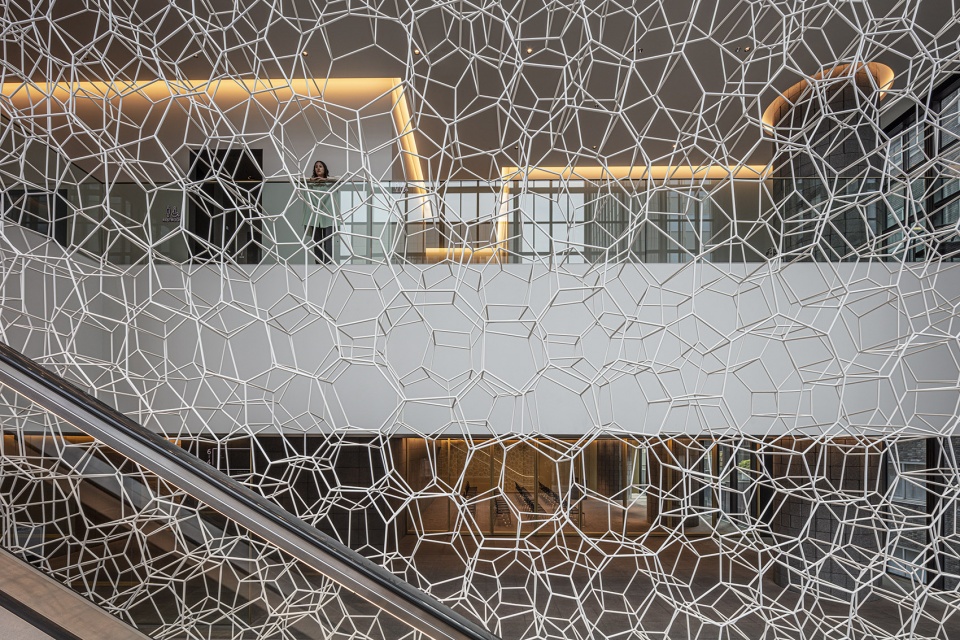 ARTIZON 美术馆,错位空间激发创造力-23