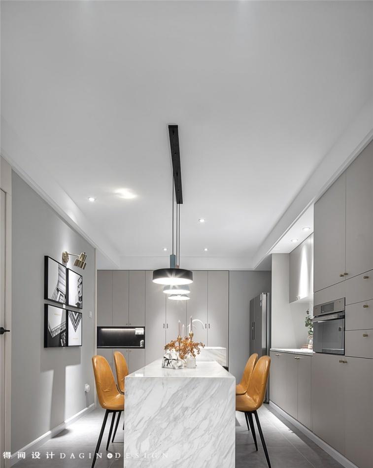 无主灯设计客厅，品味轻复古沙发与西厨空间-25