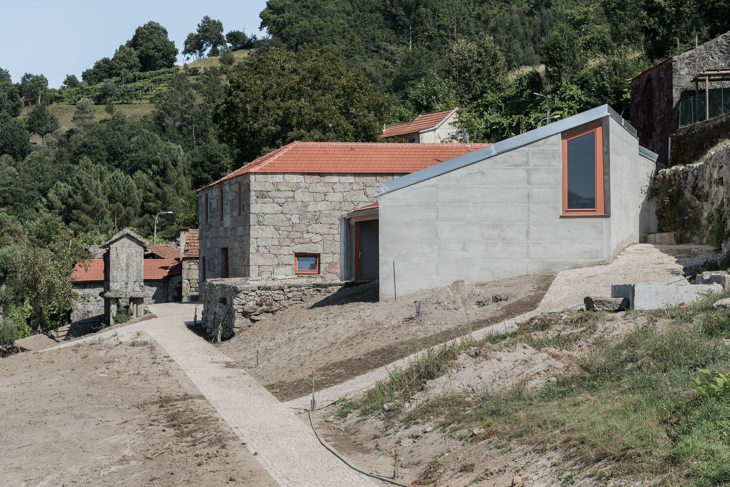 农业建筑变身休闲中心-18