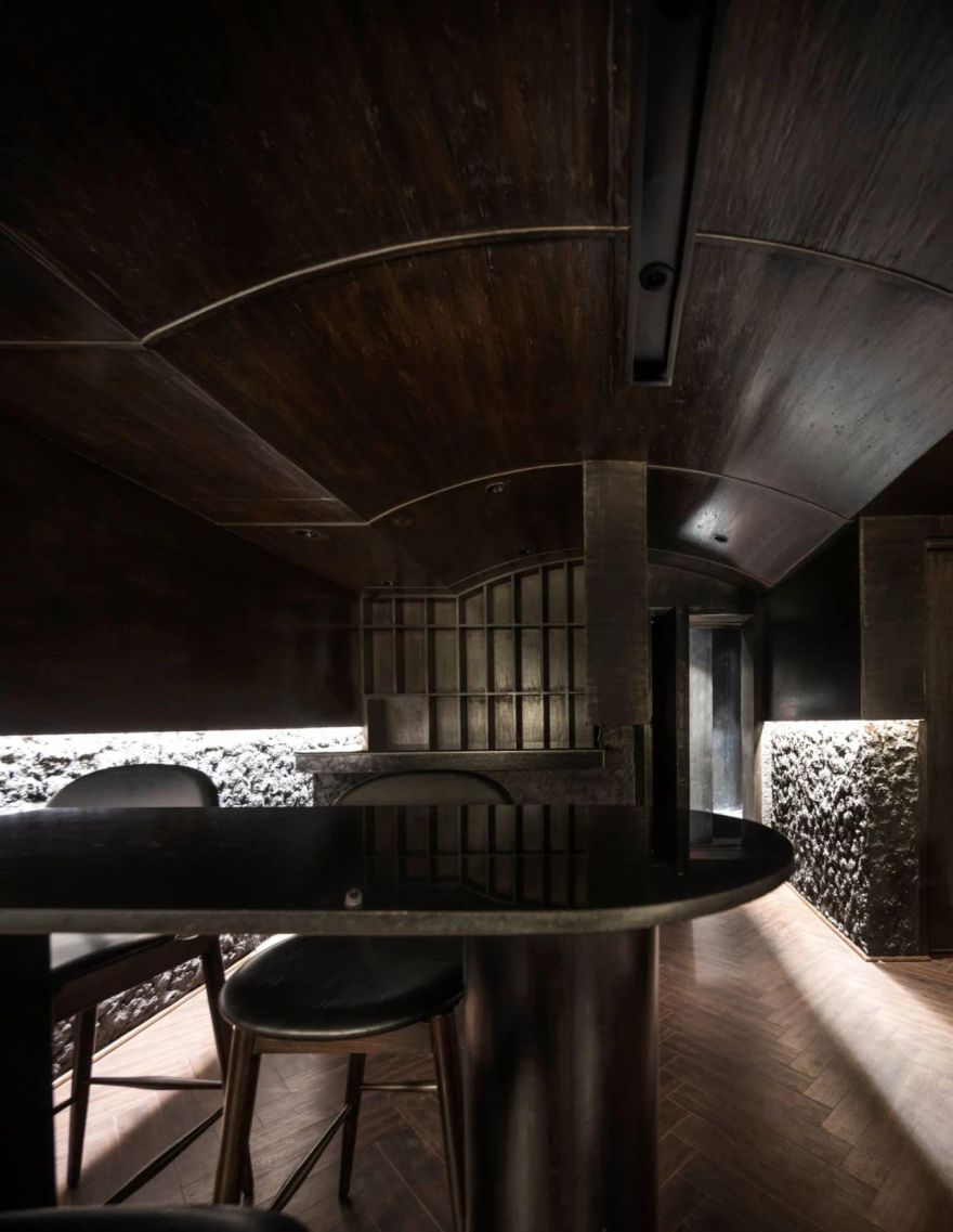 暗黑式混凝土结构鸡尾酒吧设计丨印度新德里丨RENESA ARCHITECTURE DESIGN-65