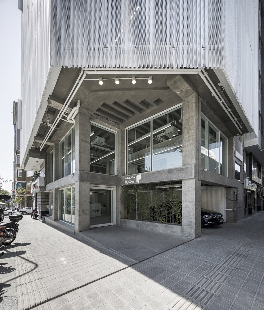 白装修办公楼丨伊朗德黑兰-5