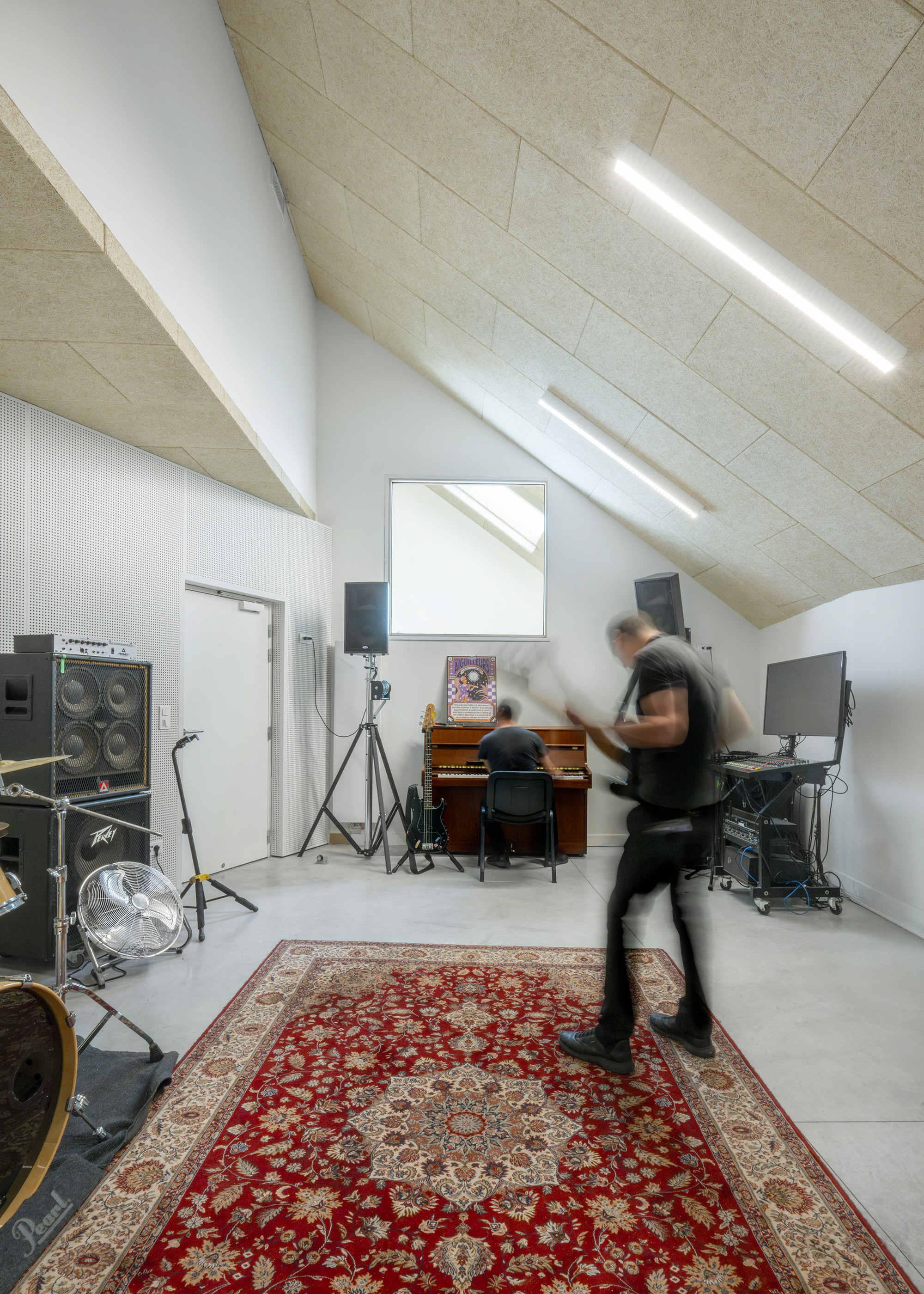 Cultural and Musical Space丨TRACKS-25