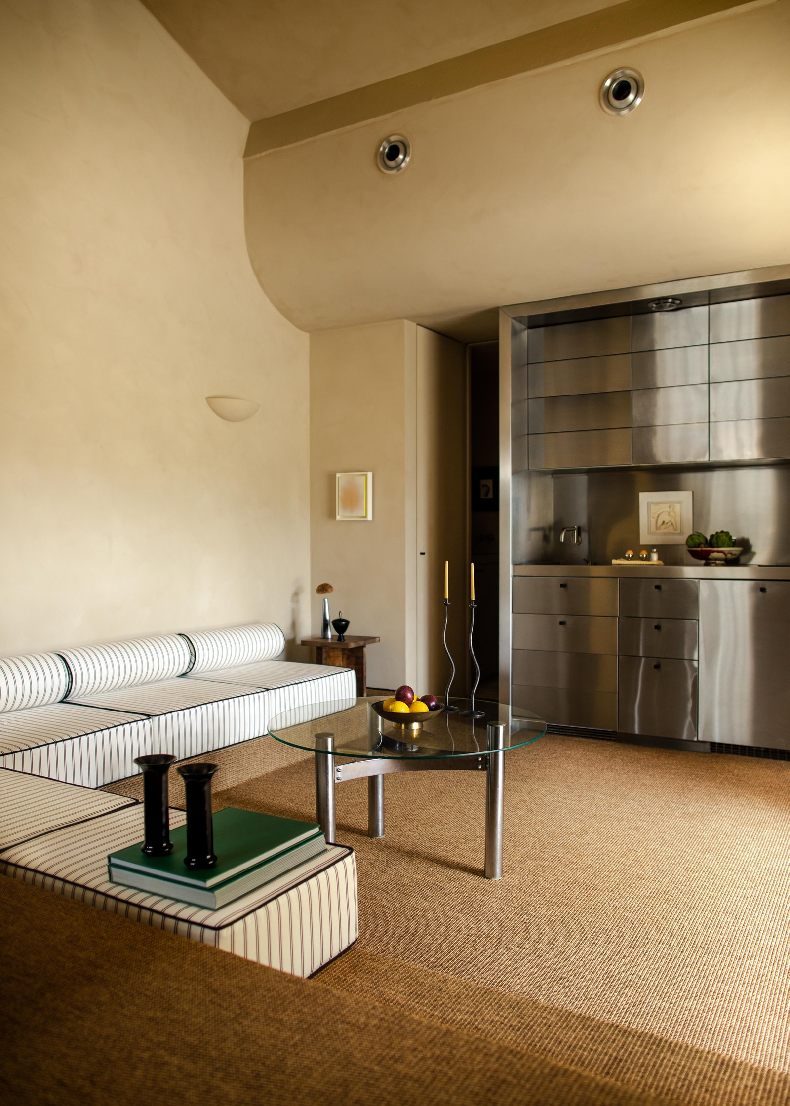 30 平米小空间，设计师打造多功能卧室-5