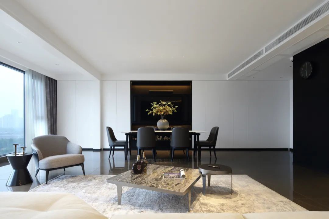 严谨而包容的美学,造出奢雅的空间丨穆兴旺-0