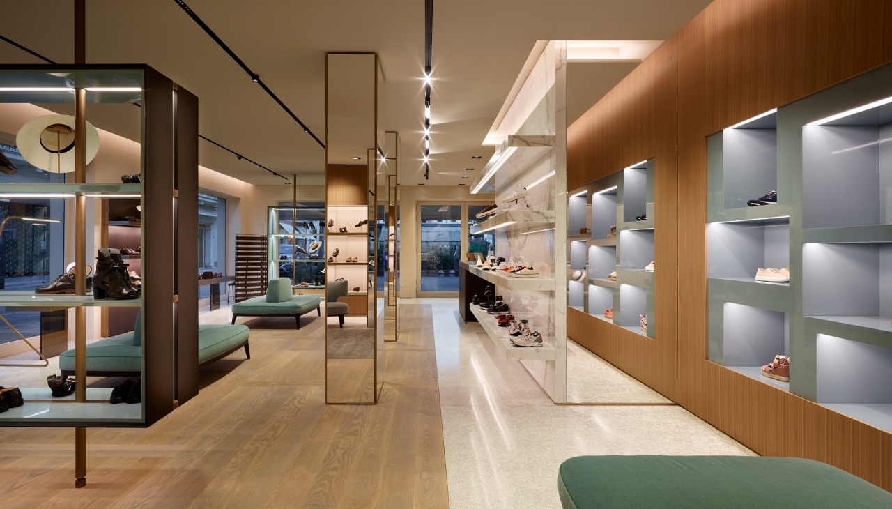 Forte dei Marmi, Bartoli showroom Flexform-0
