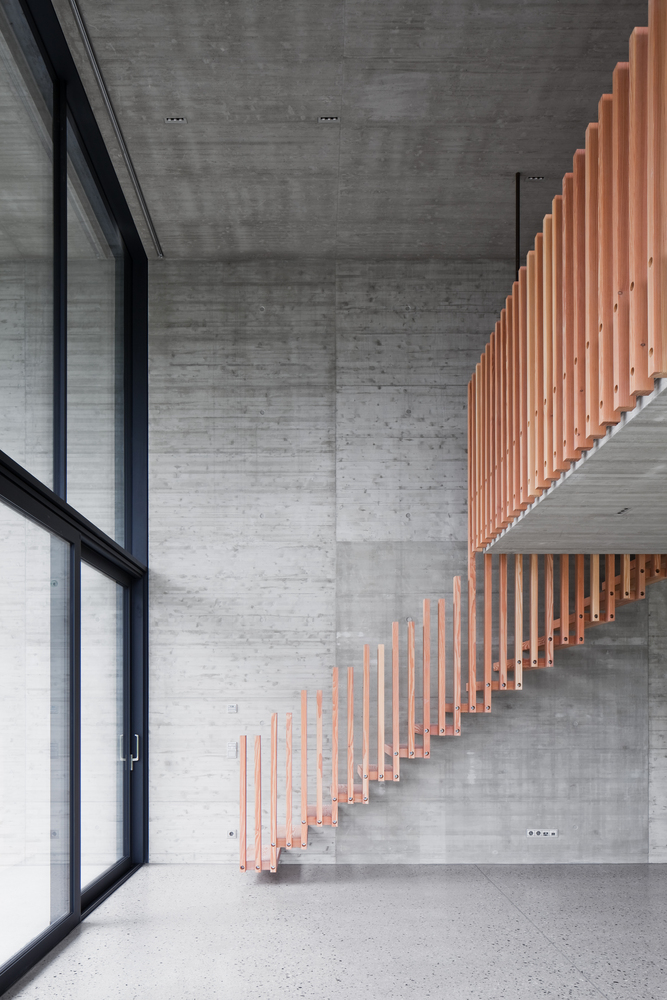 奥地利 Innsbruck 的 C 型之家丨LORENZATELIERS-31