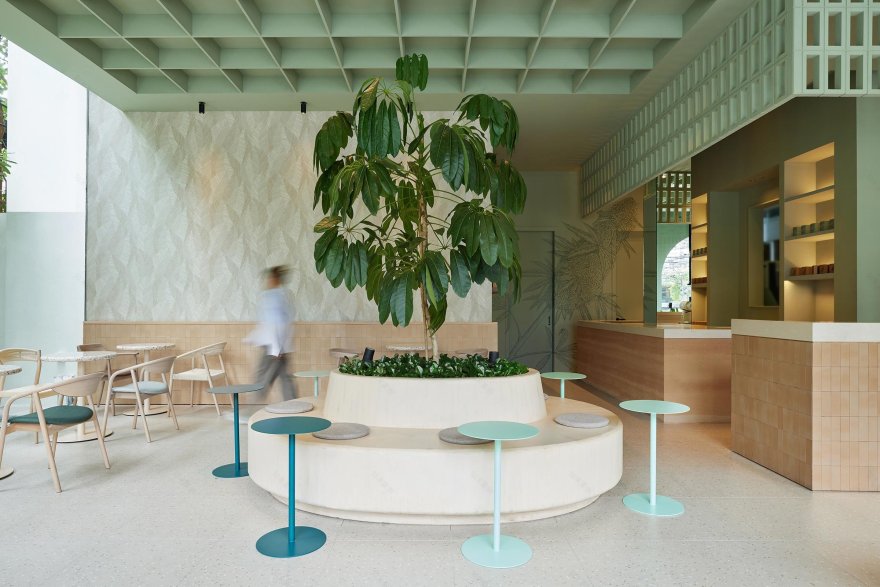 曼谷市中心的宁静咖啡馆丨泰国曼谷丨STUDIO 1:10-10