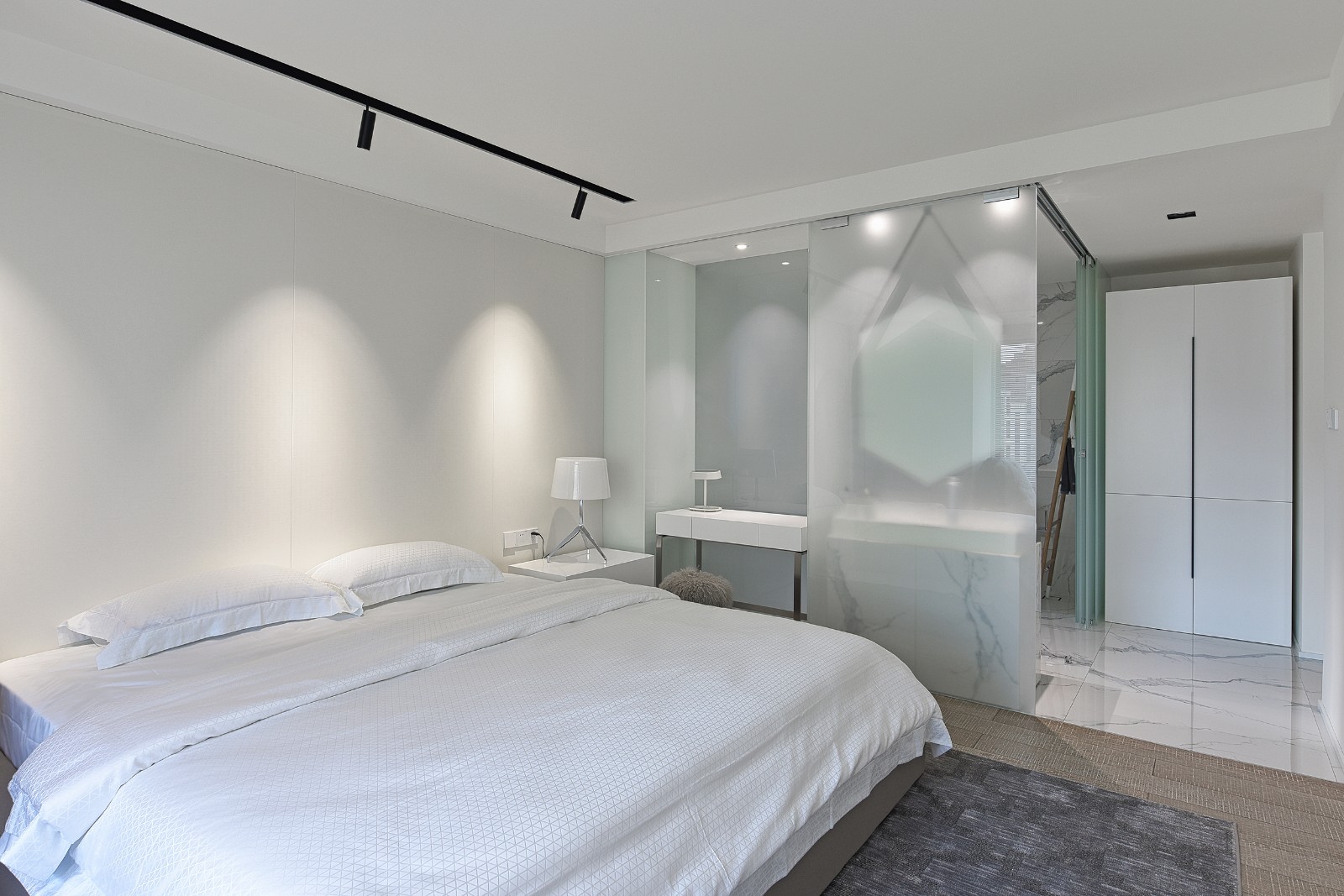 165㎡黑白现代,素简生活  王严民-38