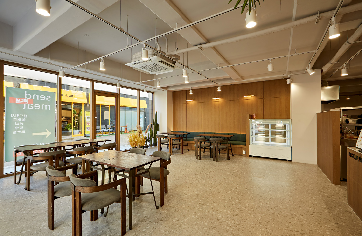 极简魅力 | Sandmill Woodton 的 45 平精致公寓-11