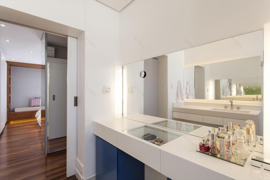 巴西 SP 豪华公寓 | 木质温馨的宜居空间-15