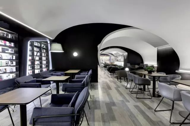 造梦空间 | 遨游太空中的读书体验-37