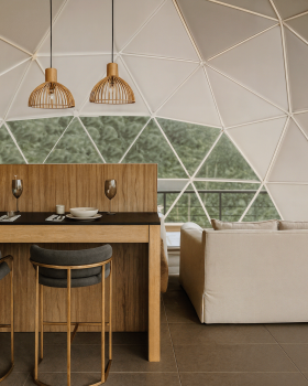 geodesic dome complex（如果这里 Complejo 是西班牙语指综合体，Domos Geodésicos 是 geodesic domes （大地测量穹顶；测地线穹顶 ） ，就可以用这个表达） 
如果Complejo明确有别的意思，建议提供更多原文语境等信息哦 丨MexicoOaxaca丨Daktilar experiences