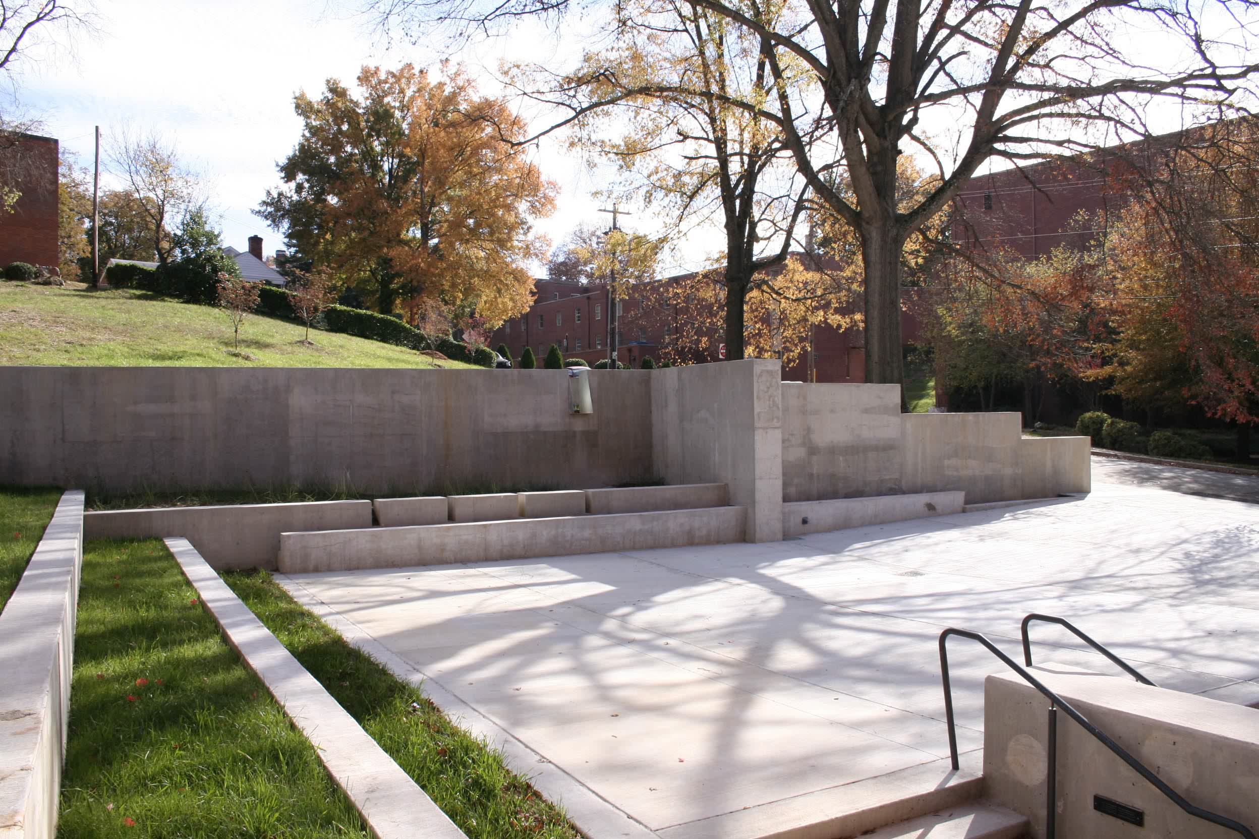 埃弗里特大学雨水庭院 averett university stormwater court by siteworks studio-6