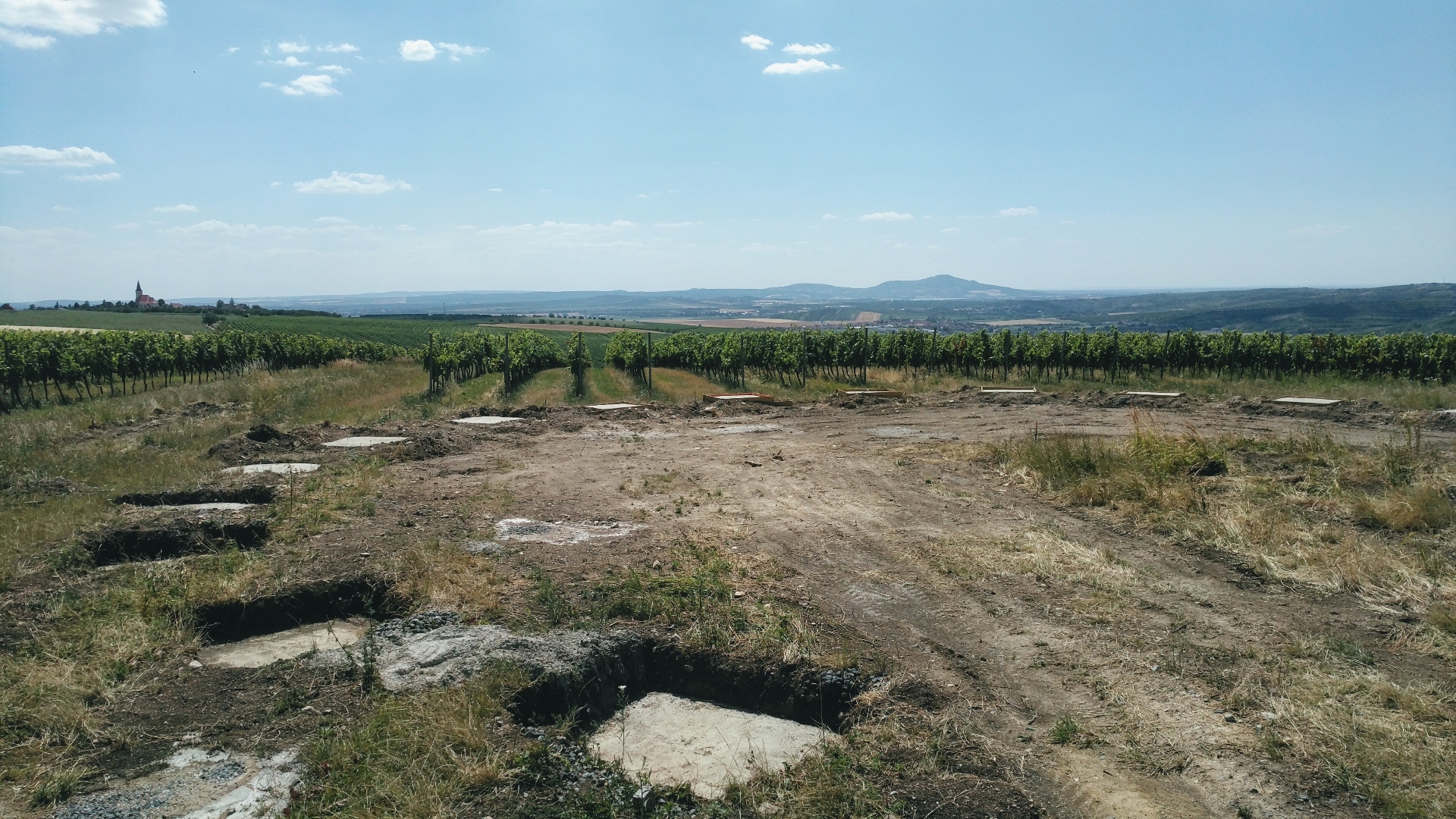 漫步葡萄园之上的圆形观景台(The Walk Above the Vineyards)-16