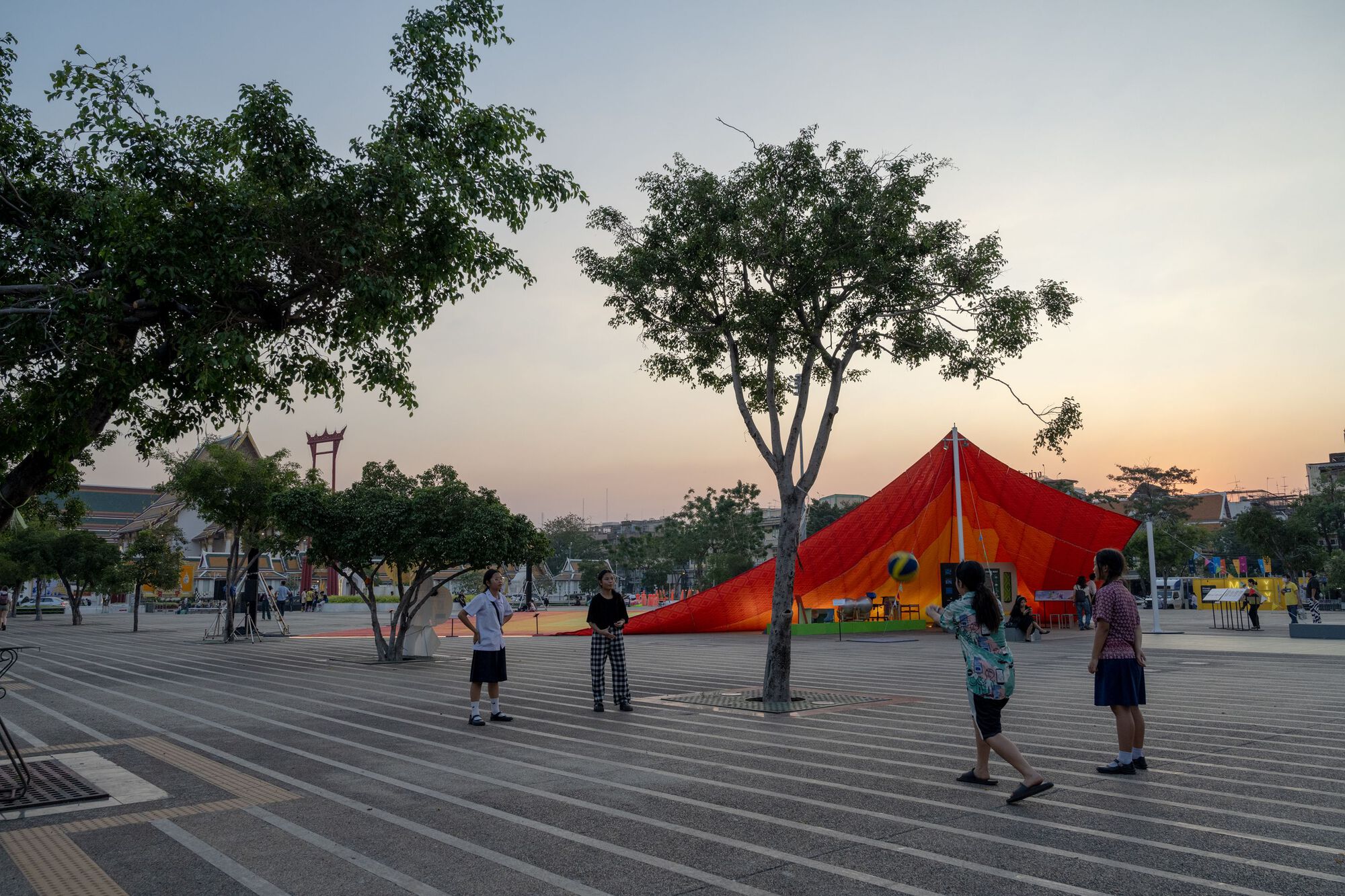 Mega Mat Installation Bangkok Design Week / MVRDV-20