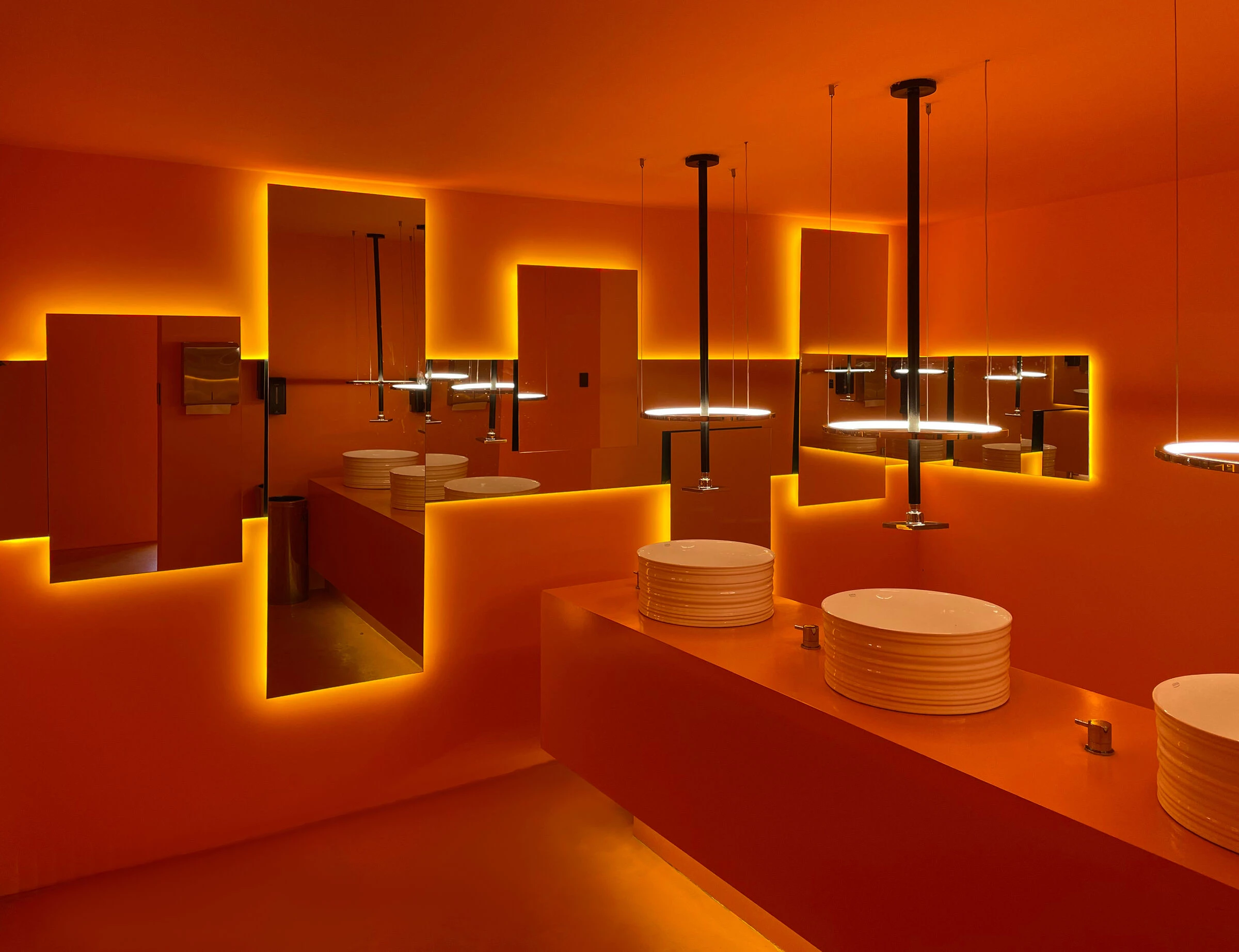 闲聊洗手间丨Ecuador丨Side Fx Arquitectura-23