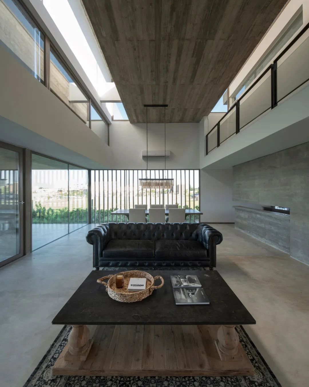 阿根廷自然纯粹清水混凝土住宅设计-63