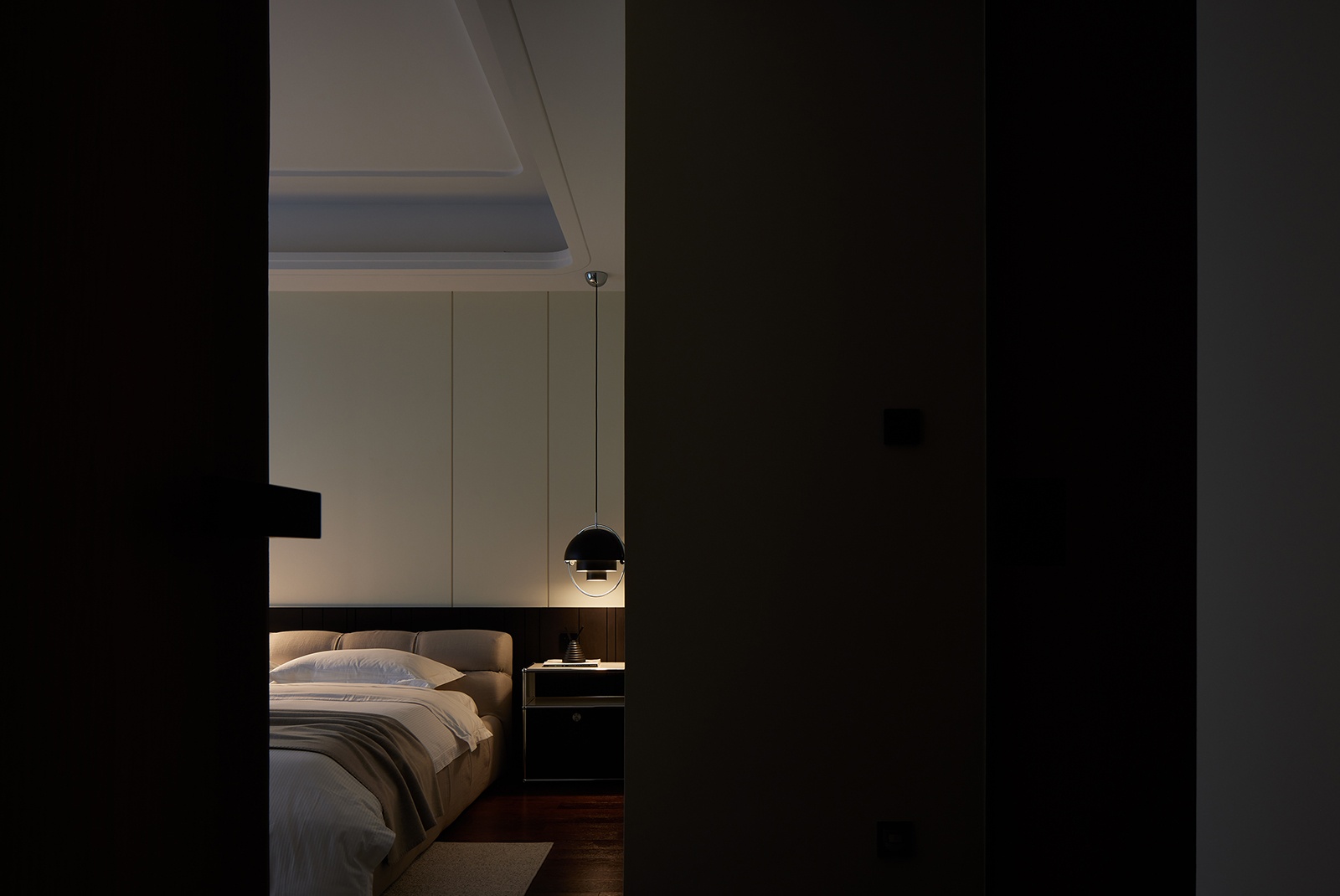 在彩色里朝圣黑白丨中国济南丨东荷逸品空间设计-56