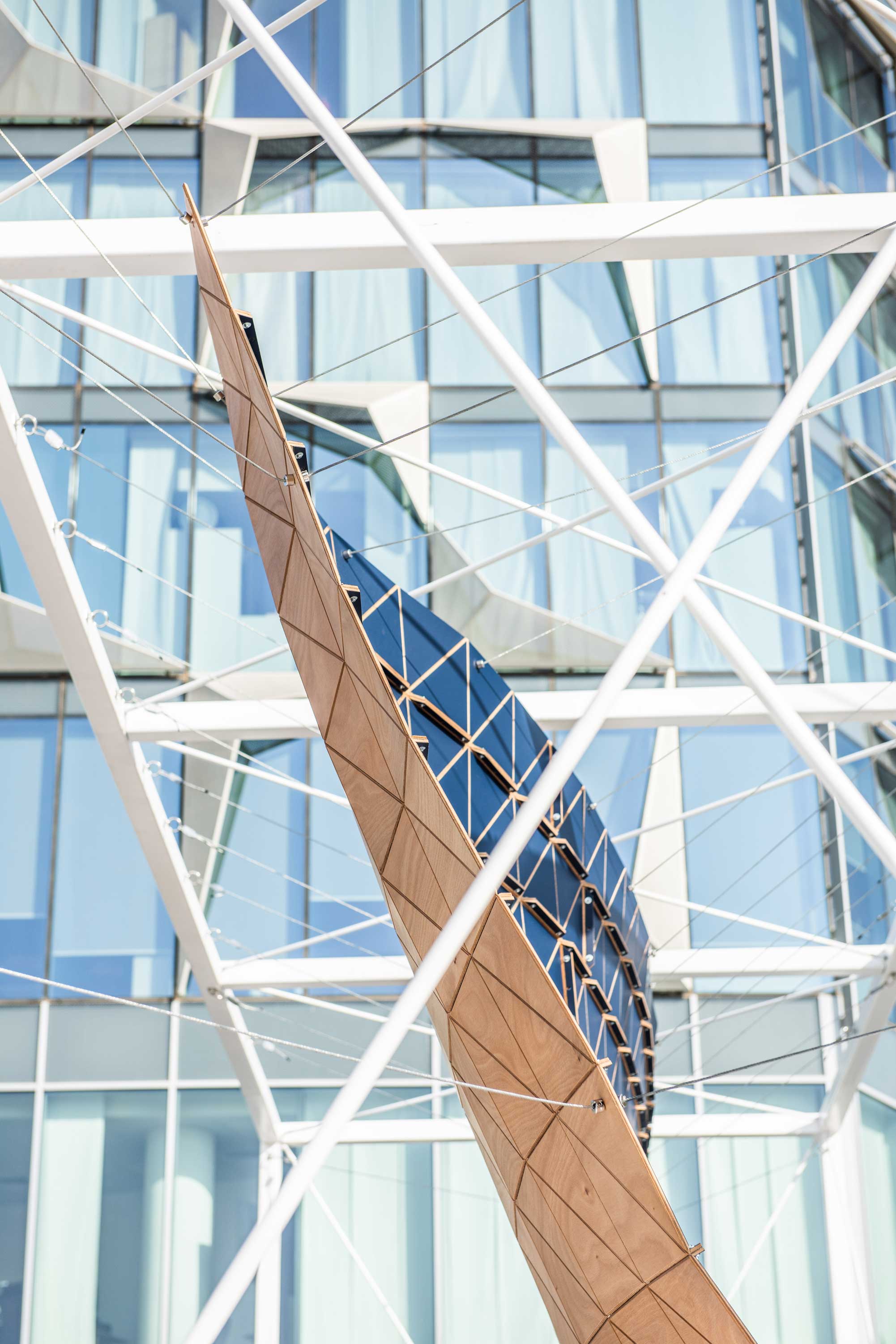 迪拜设计周 2018 亮点 · 参数化表皮木质装置-22