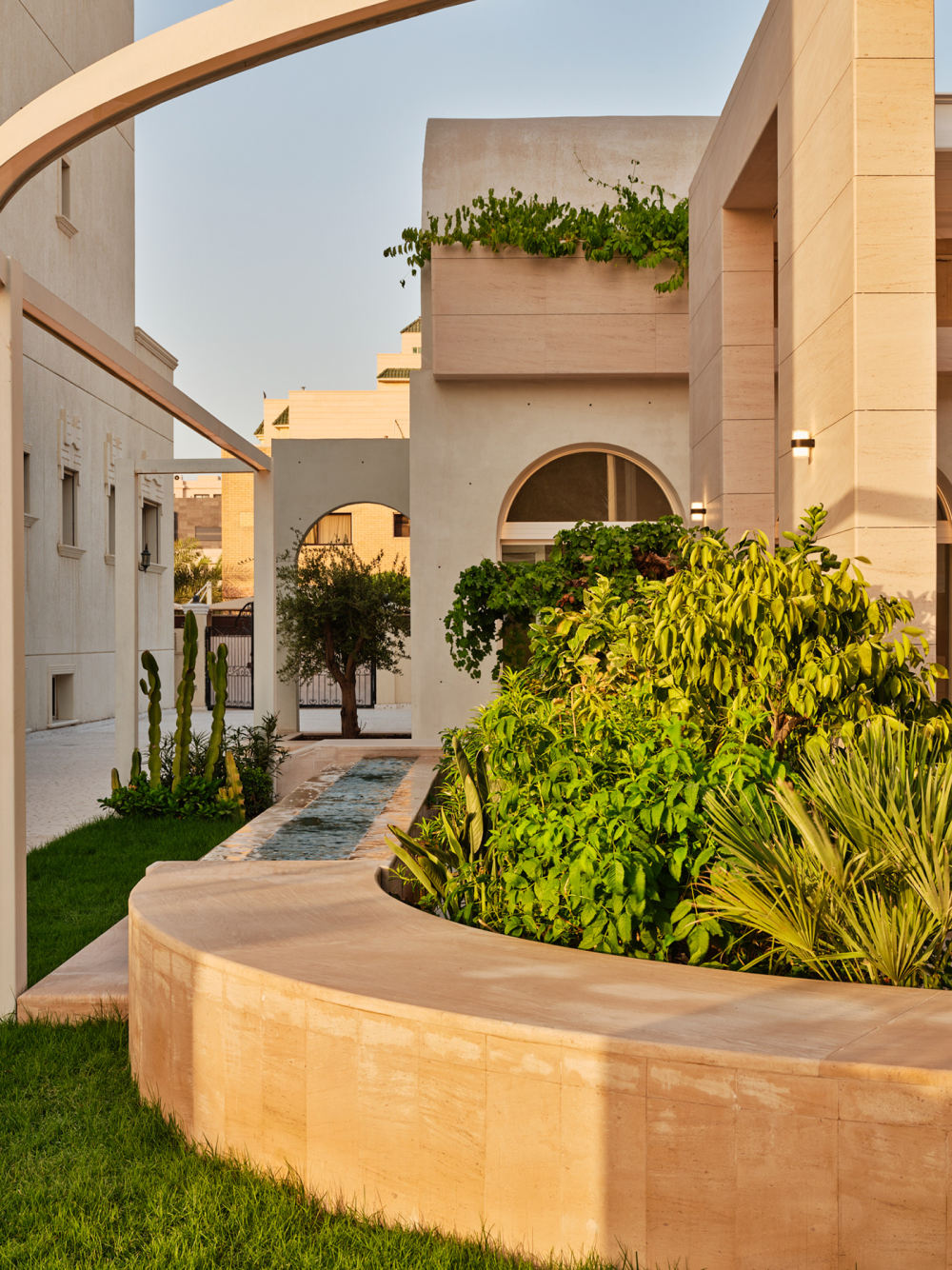 怒兹哈 Curvature 别墅丨office_313-11