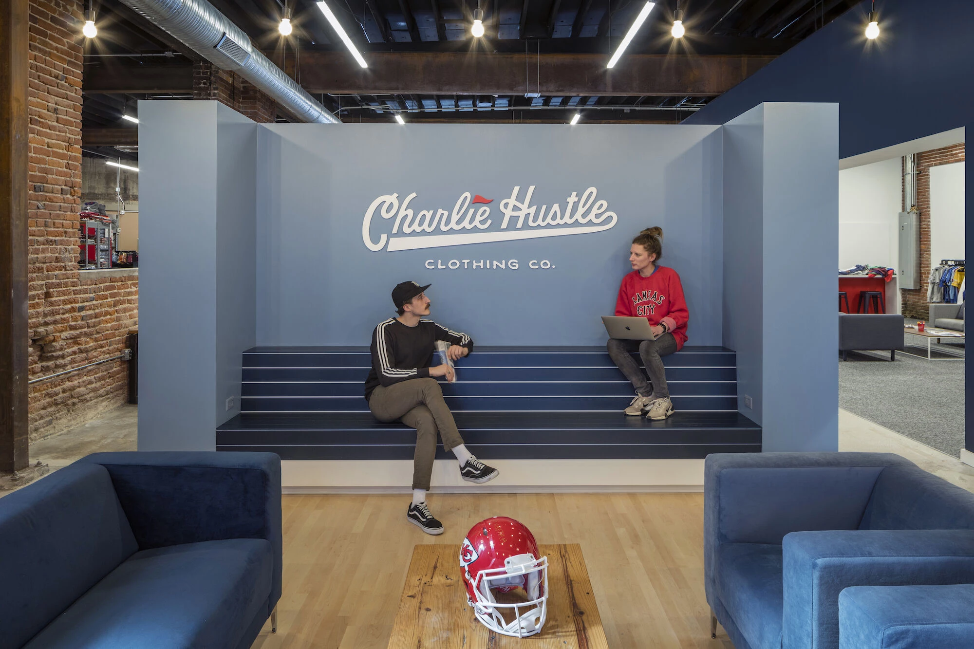 Charlie Hustle 总部丨美国堪萨斯城丨KEM STUDIO-20