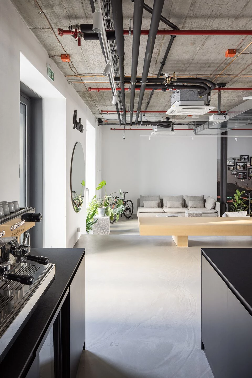 Isadore 商店室内设计丨斯洛伐克布拉迪斯拉发丨Grau Architects-5