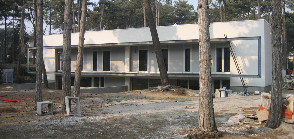 林间海景度假屋，诠释 20 世纪 60 年代至 70 年代建筑风格-22