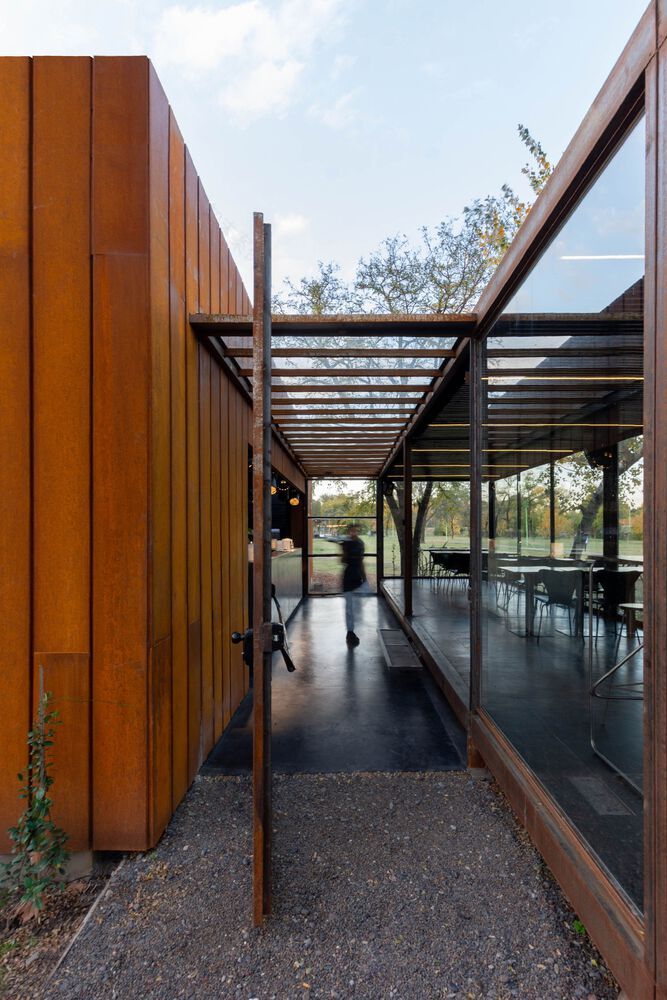 爱尔兰巴哈利亚公园美食馆丨阿根廷布兰卡港-12