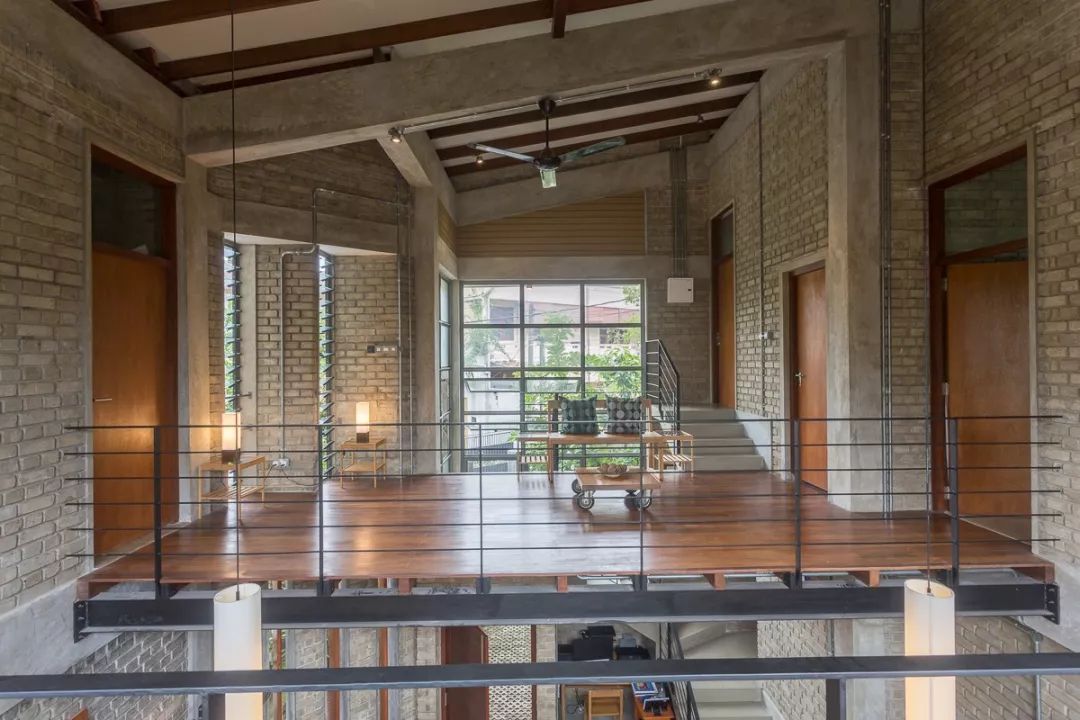 水泥“宝塔”住宅,简约中性之美-29