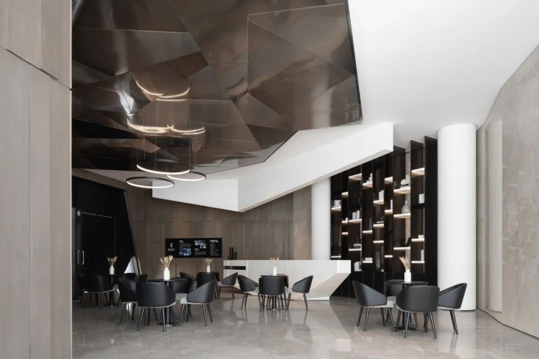 长沙屿公区 · 异想地漂的现代城市空间设计丨中国长沙丨水木言设计机构-56