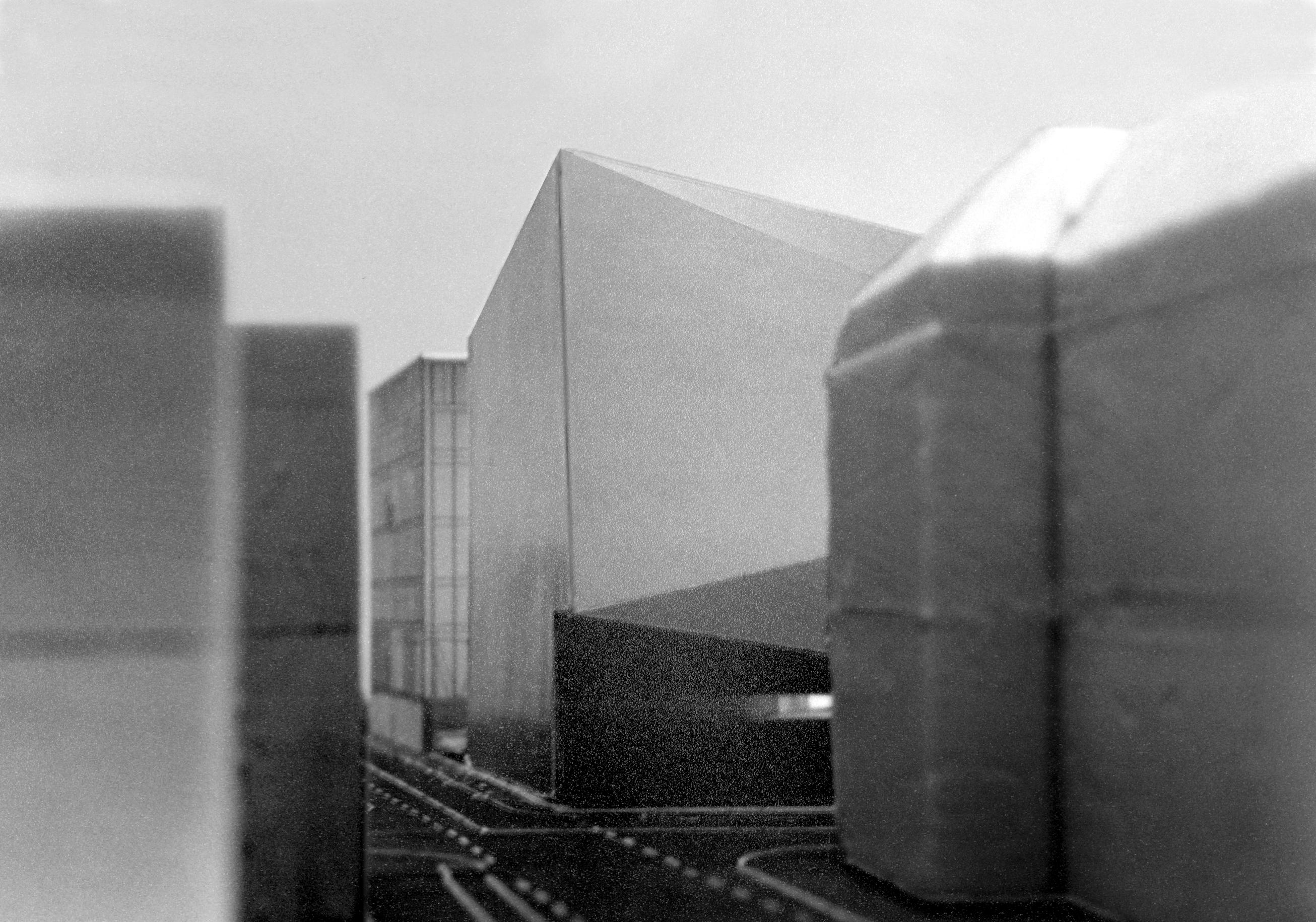 房子周围的礼物-3