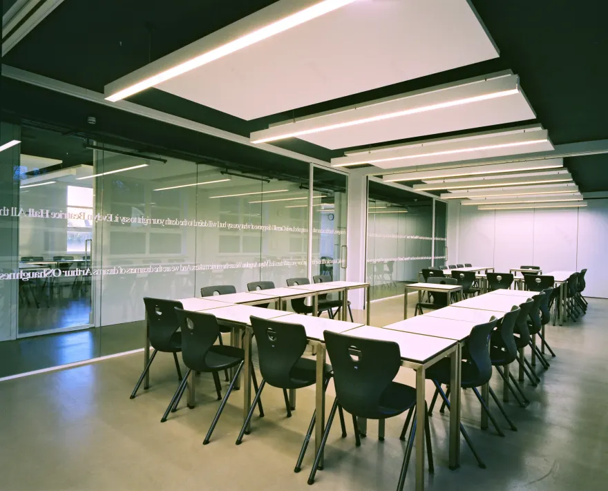 伦敦欧罗中心语言学校-23