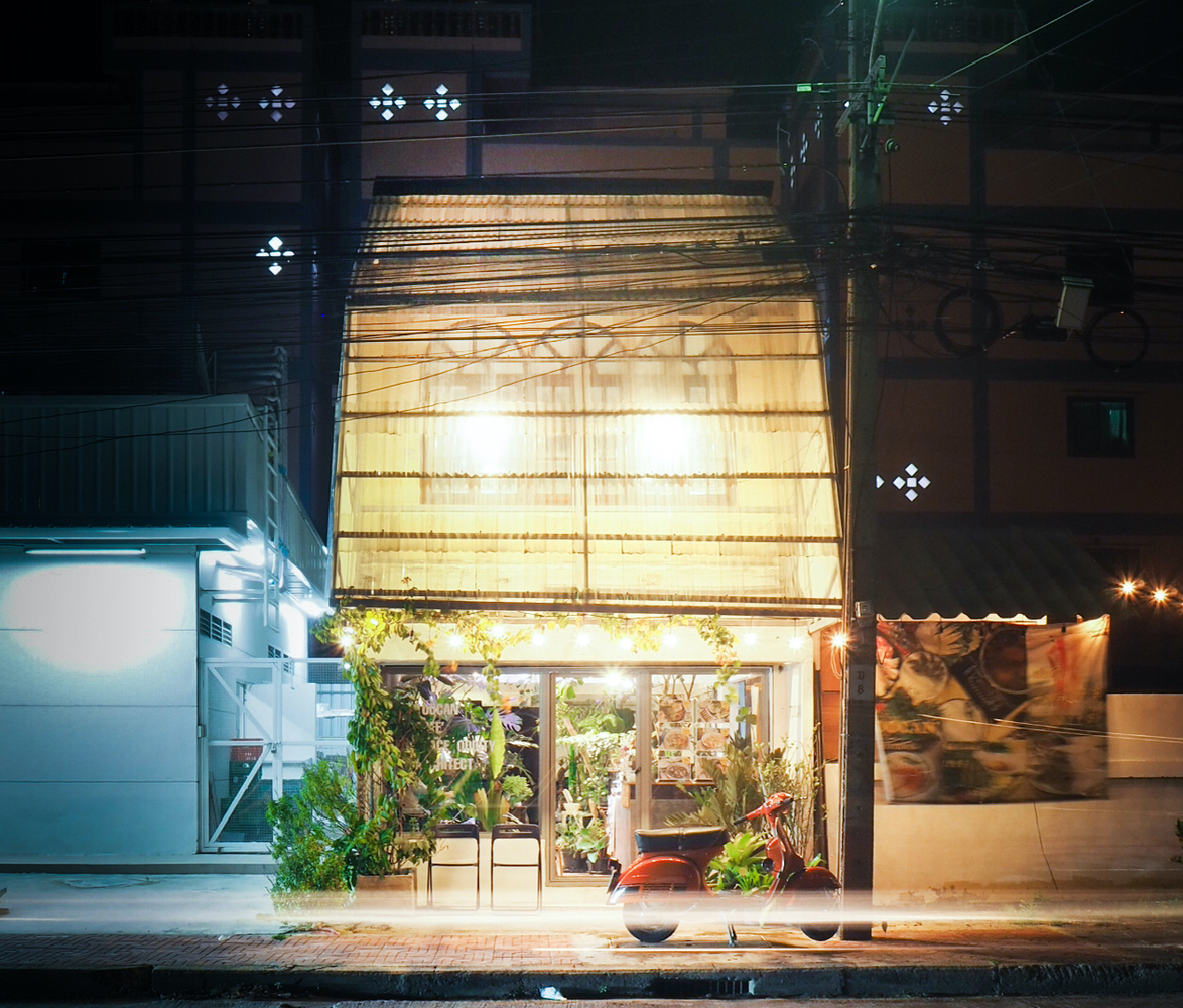 复古与自然共融的泰国 Too Can Cafe丨泰国曼谷丨SOAR(space oddity architect)-16