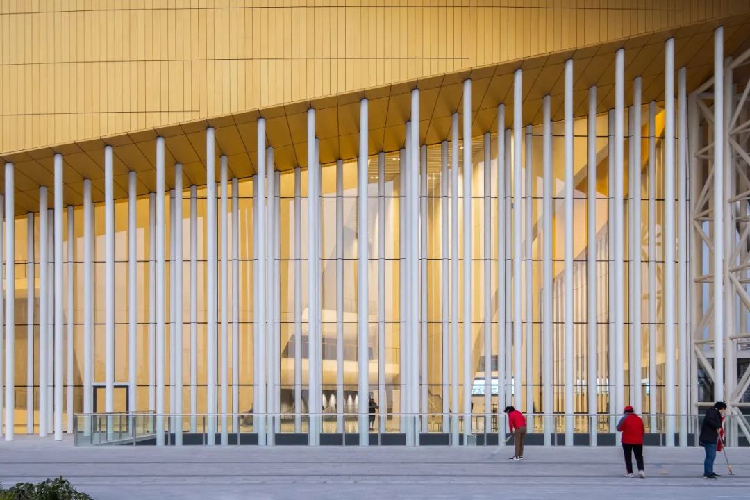 迪拜现代住宅,温馨休闲空间设计-53