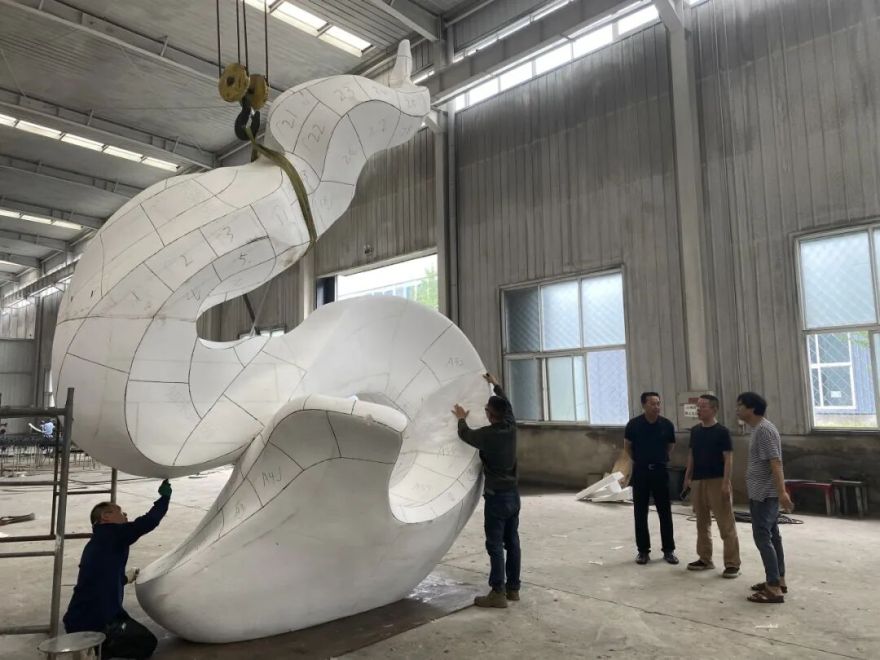 清华美院杜异教授团队完成抗战胜利80周年纪念活动长安街景观等设计任务,盛典氛围完美呈现-20