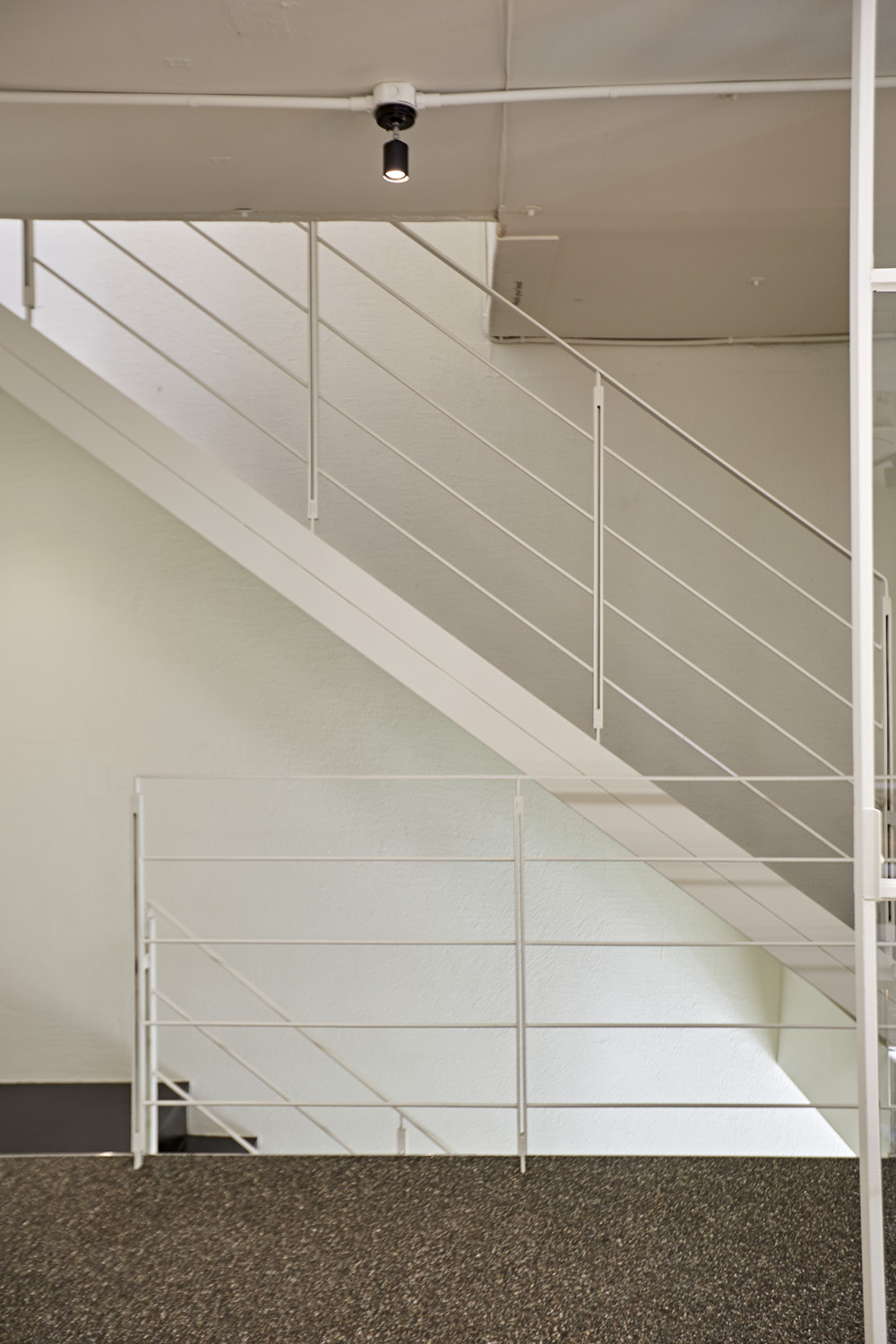 30 平现代简约咖啡厅设计，诠释极简美学-14