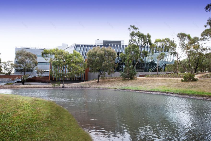 《Deakin University Regional Community Health Hub》自然采光与环保设计-39