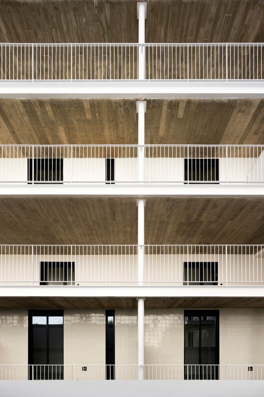 里斯本 Intendente 57 住宅楼丨葡萄牙里斯本丨Ana Costa,arquitectura e design Ida-34