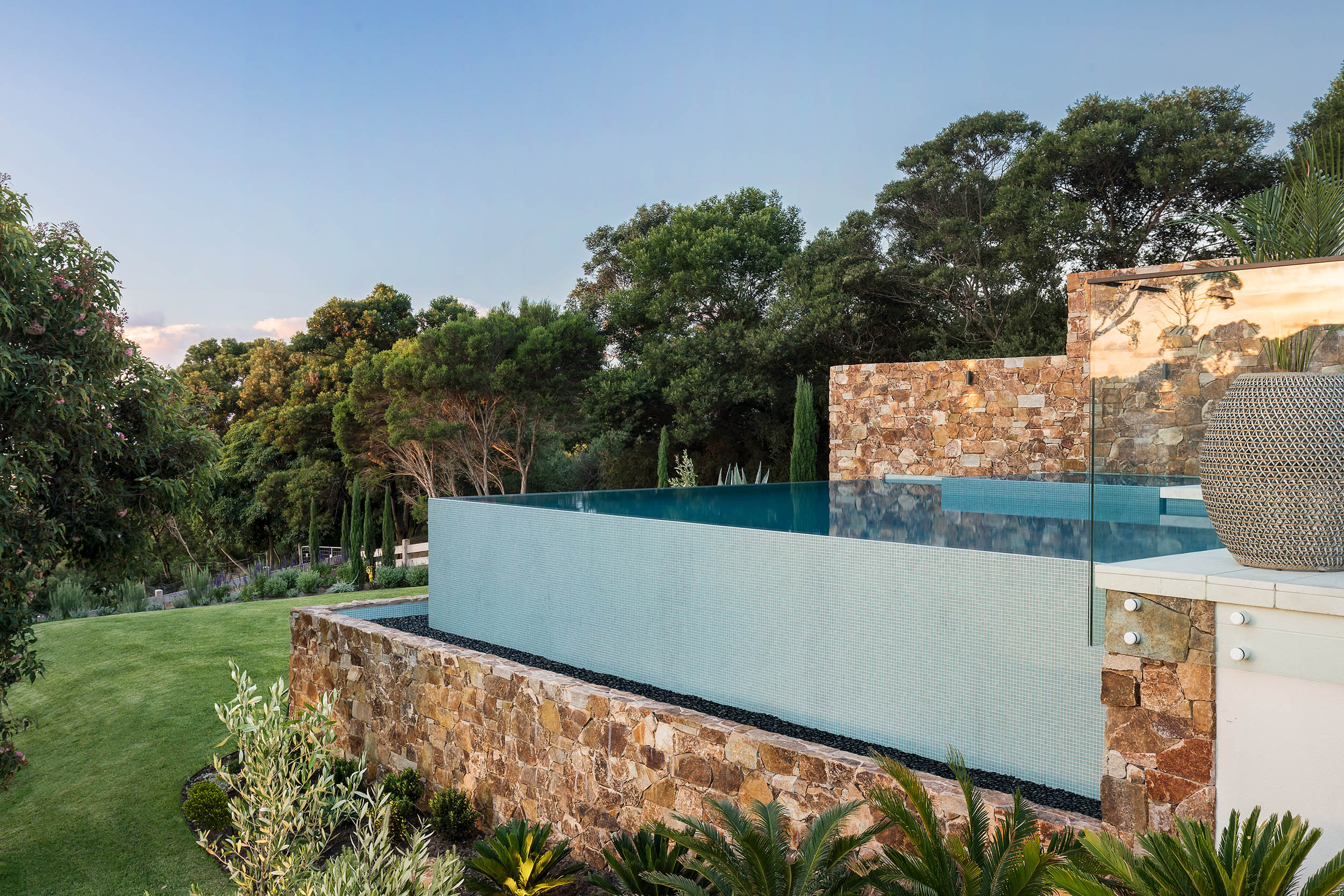 玛莎山Capri Drive-12