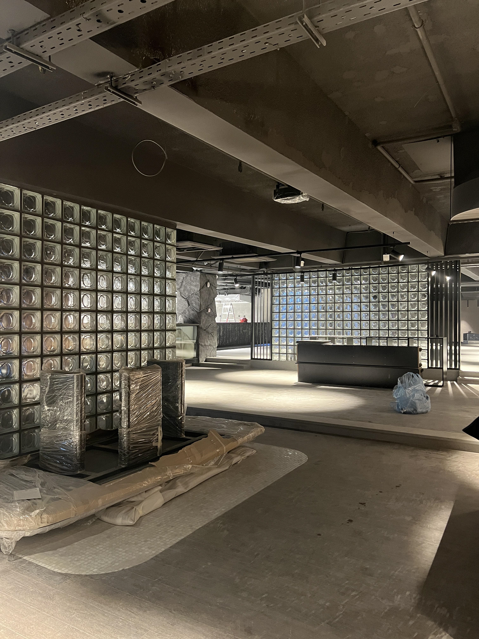 公牛（注：БЫК在俄语里意为公牛 ，但不清楚这里БЫК是单纯的俄语词汇，还是有特定语境含义，仅按常规语义翻译） 丨亚美尼亚丨Futuris Architects-14