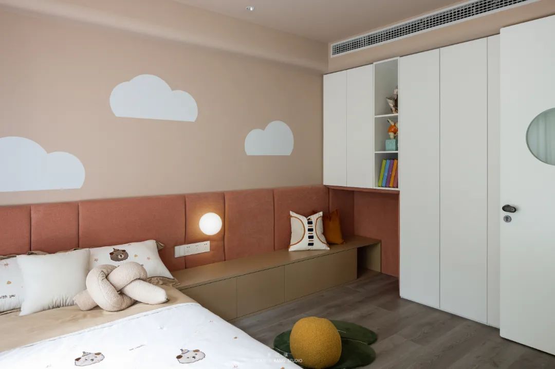 成都夫妇的极简之家丨中国成都丨吴晨,何雨晴-99