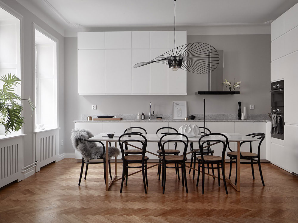 北欧风格公寓的优雅暗调设计-12