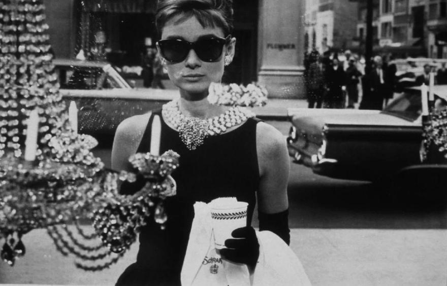 吕滨工作室蒂凡尼的早餐丨点石·亚太墅装吕滨工作室-0