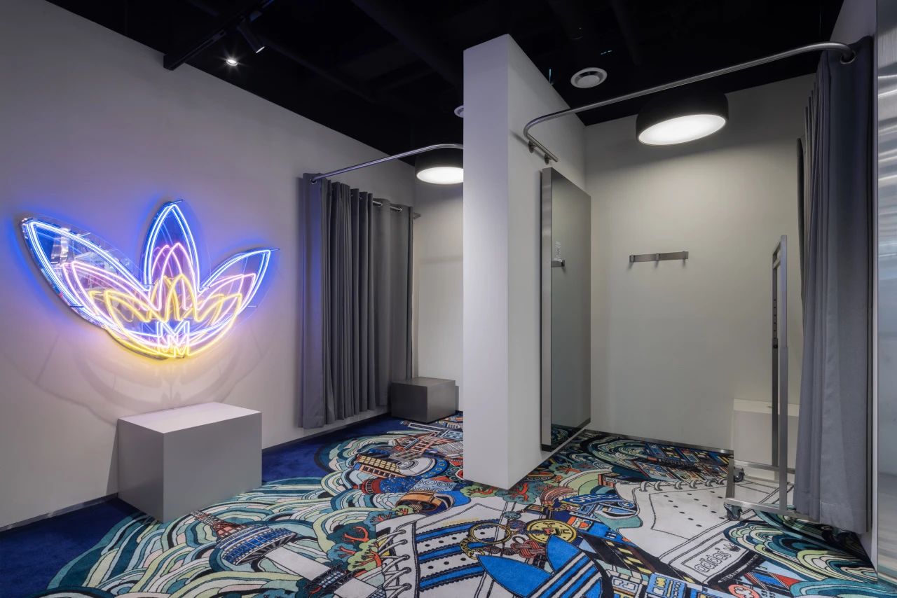 adidas 首家亚洲旗舰店丨韩国首尔丨万社设计-113