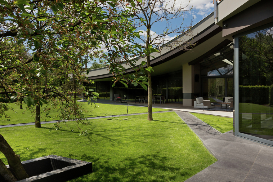 乌克兰哈尔科夫市自然融合住宅丨Sbm studio-14