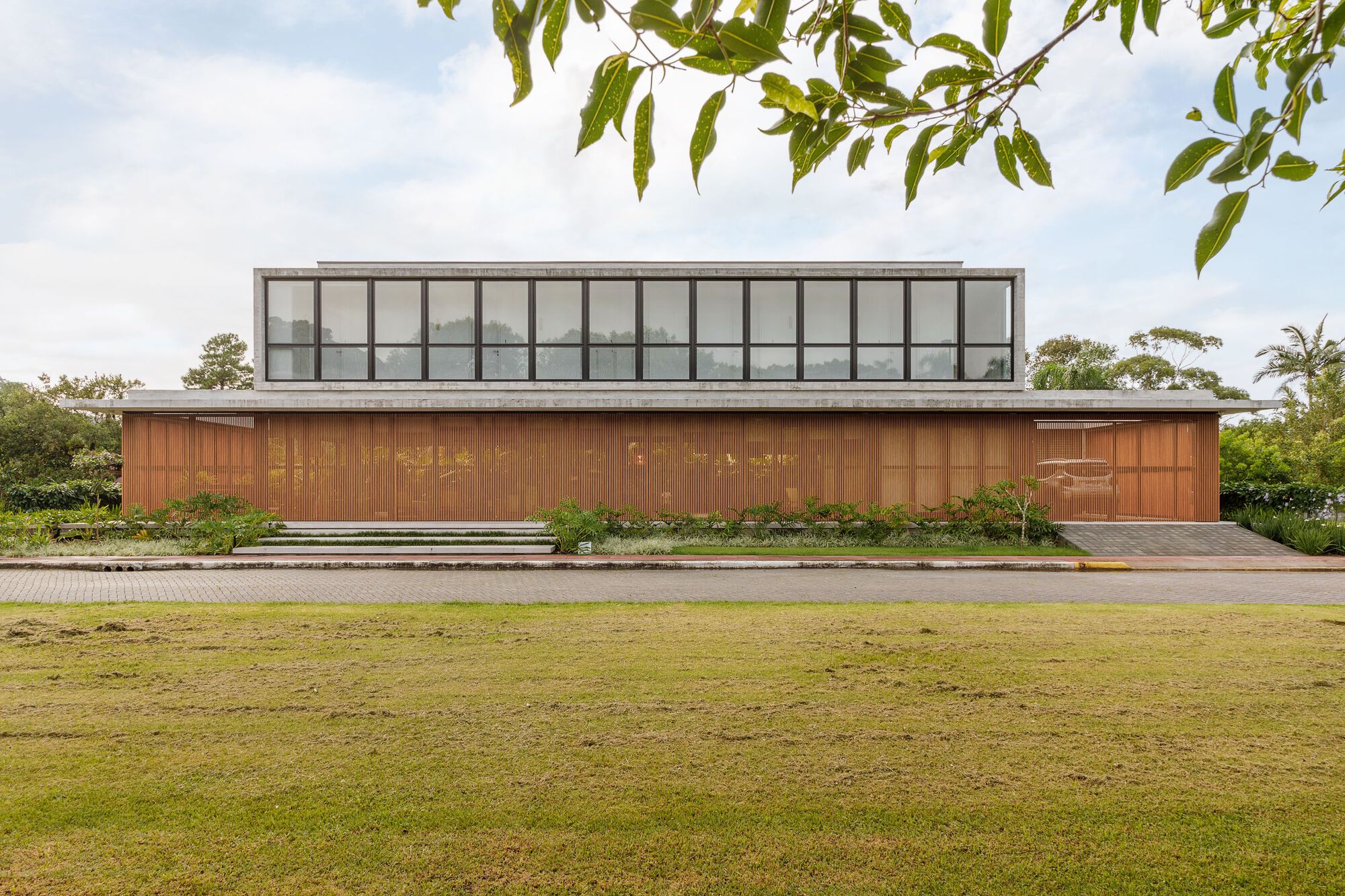 加利福尼亚州众议院丨Brazil丨Marchetti Bonetti+-28