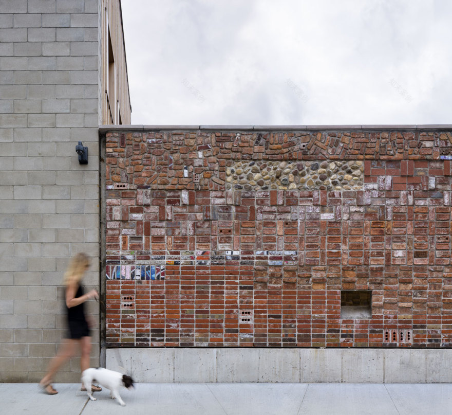 A Wall Made of Bricks | Dameron Architecture-6