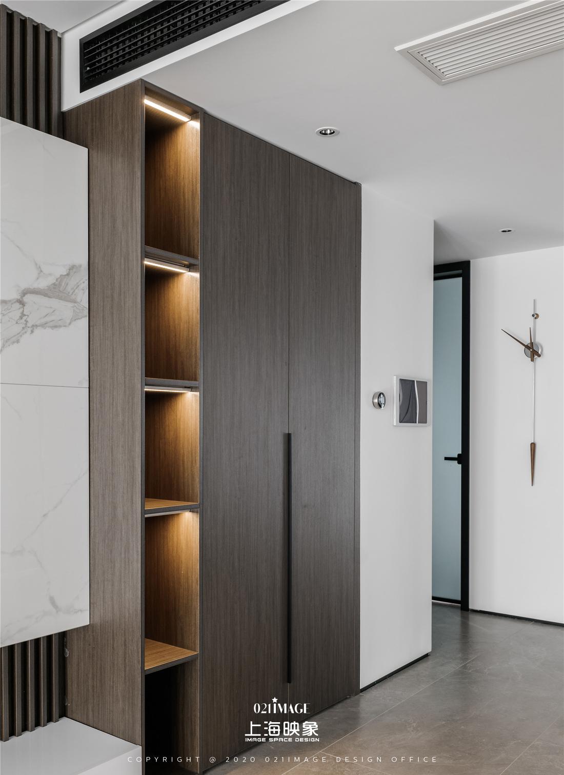 上海平层住宅设计,智能家居与空间利用的完美结合-16