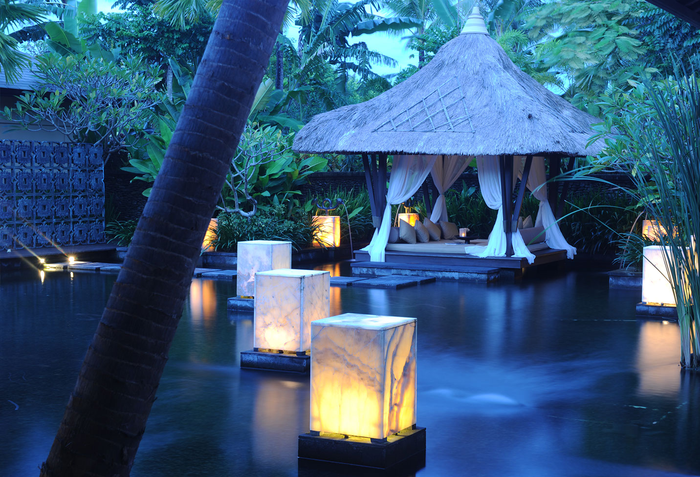 巴厘岛圣瑞吉酒店 | 豪华与自然的完美融合-7