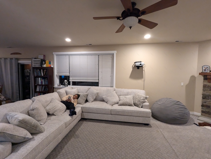 预算友好型客厅室内设计-12